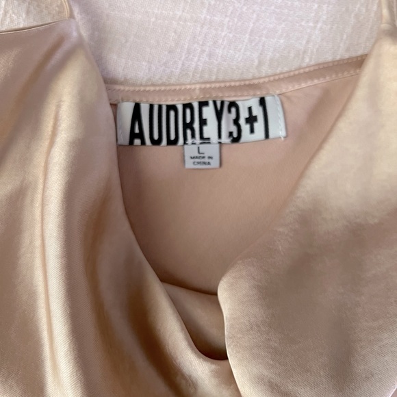 Champagne Satin Audrey 3+1 Mini Dress - Picture 2 of 6